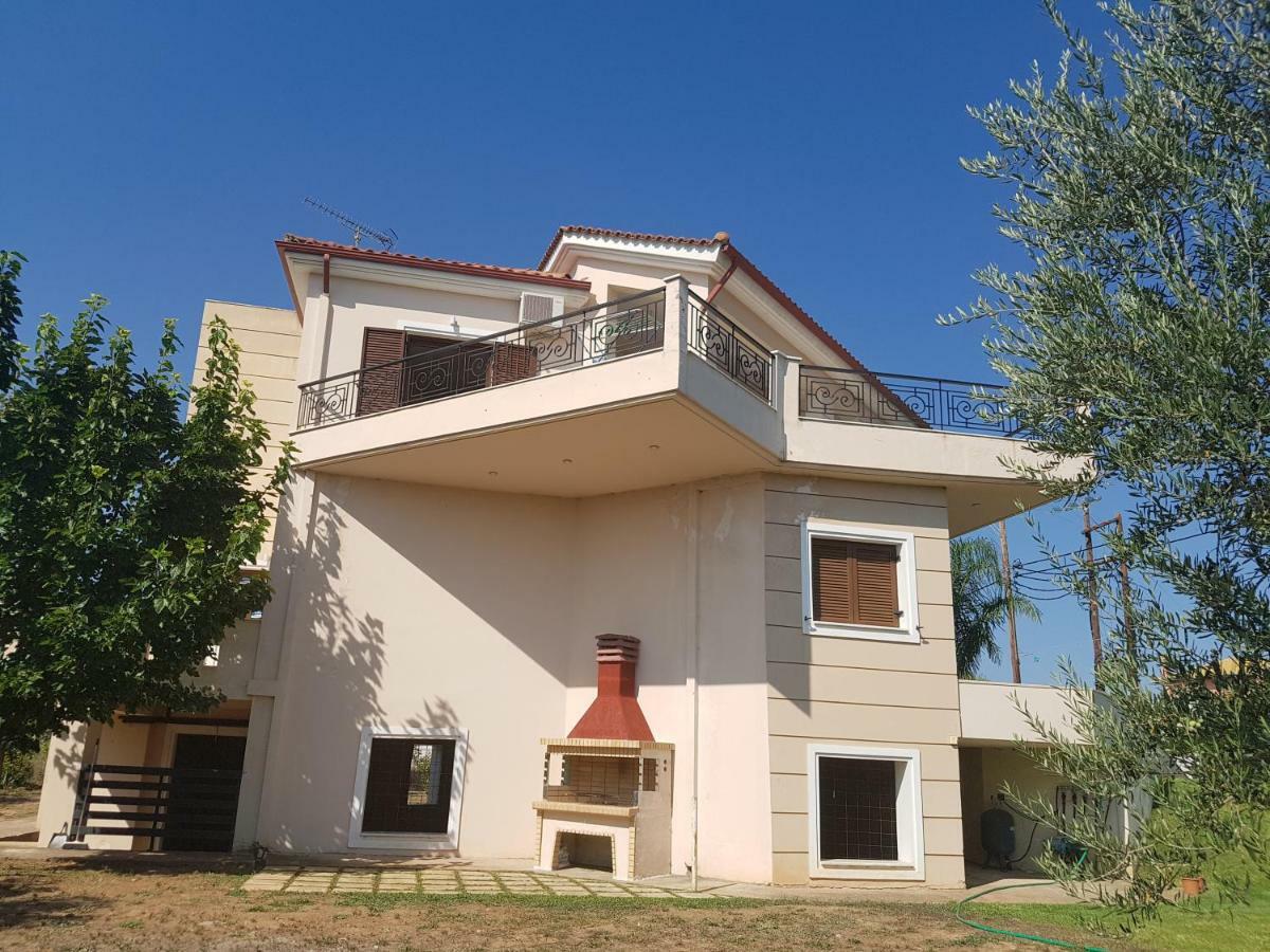Dimitris Villa Egio Exterior foto